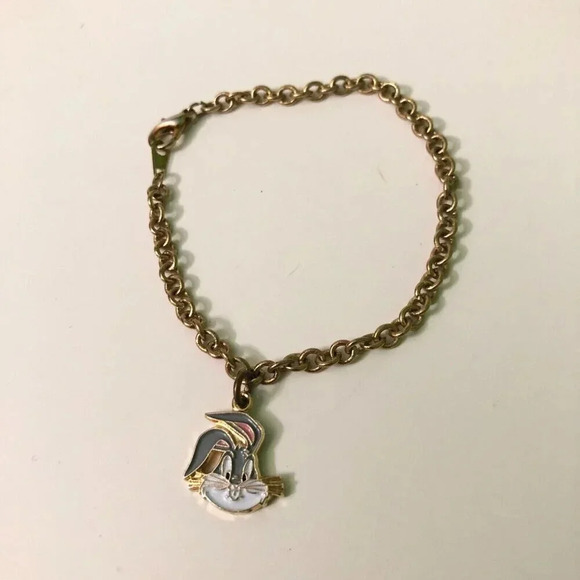 Vtg  1996 Looney Tunes Bugs Bunny Small Bracelet Charm Warner Bros - Picture 1 of 16